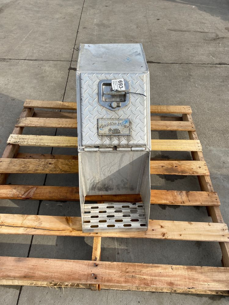 2016 Peterbilt 579 Tool Box (693-10160)