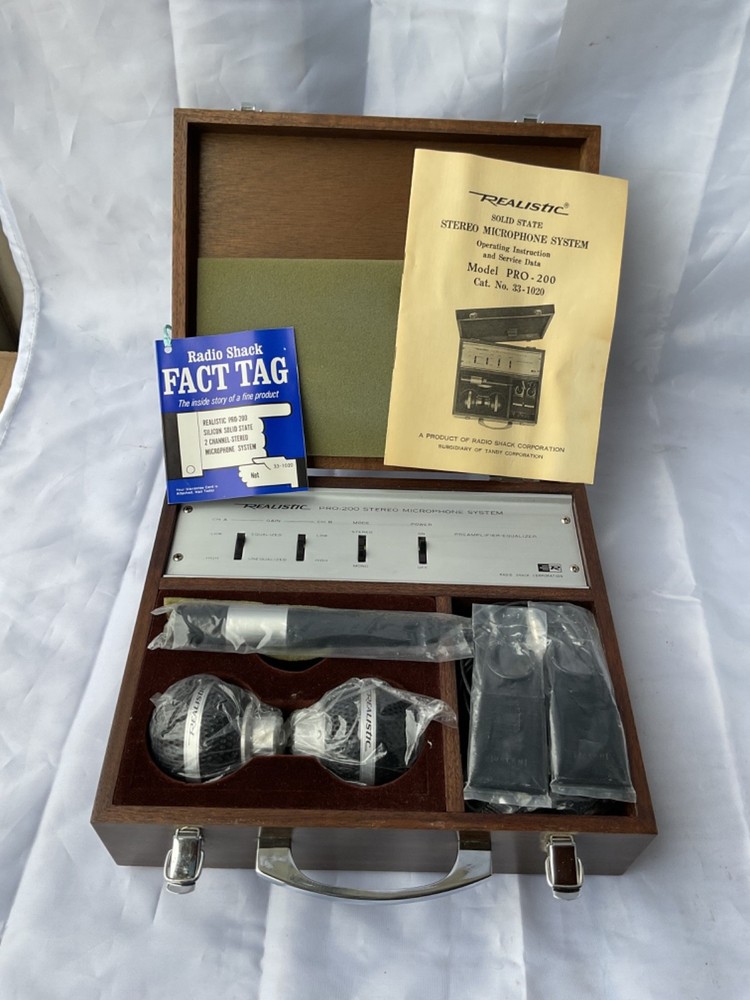 NOS Vintage REALISTIC PRO - 200 MICROPHONE SYSTEM FULLY TESTED