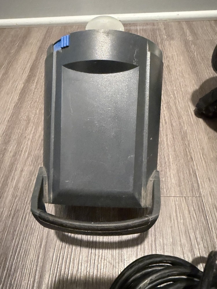 TESTED - Elinchrom D-Lite 4 it Bundle - 2 Light Units