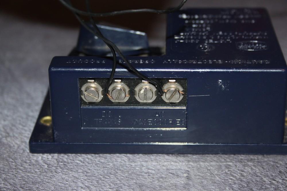 HO Scale Life-Like Hobby Transformer Trains Model 390J Controller TESTED WORKS