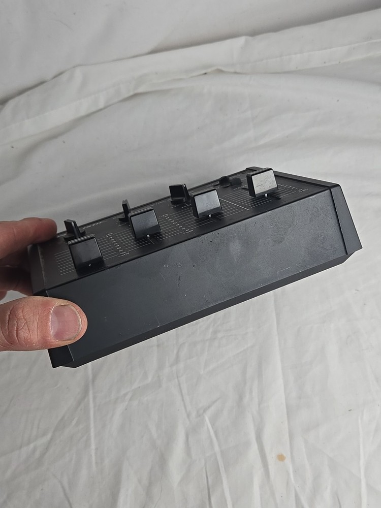 Realistic 32-1106, Stereo Parametric Equalizer, 3 Band Eq