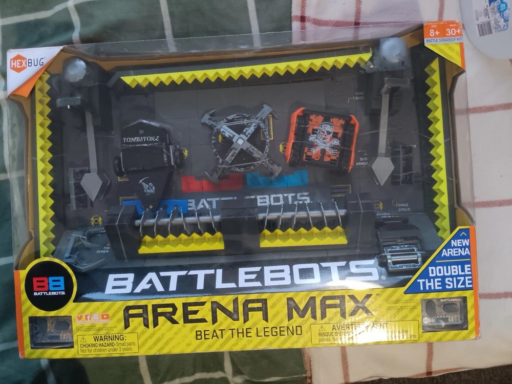 HEXBUG BattleBots Arena MAX NIB Good For Xmas