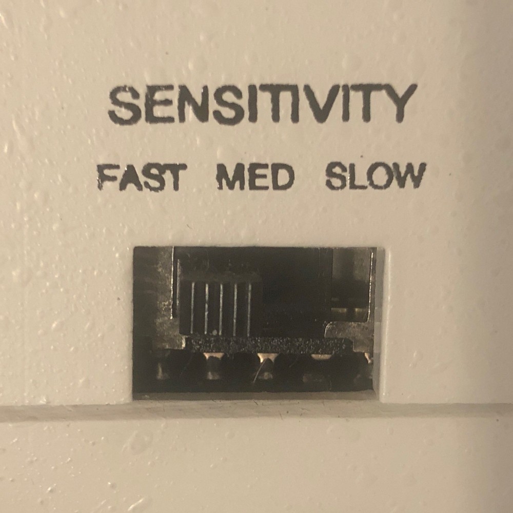 Nikon Remote Focus Accessory - Vertical Motor Controller Model 99644