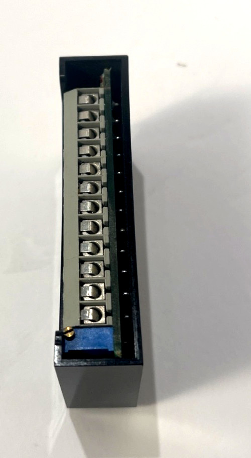 RDL STM-LDA3 Studio Quality Microphone Preamplifier with Phantom/3 Line Outputs