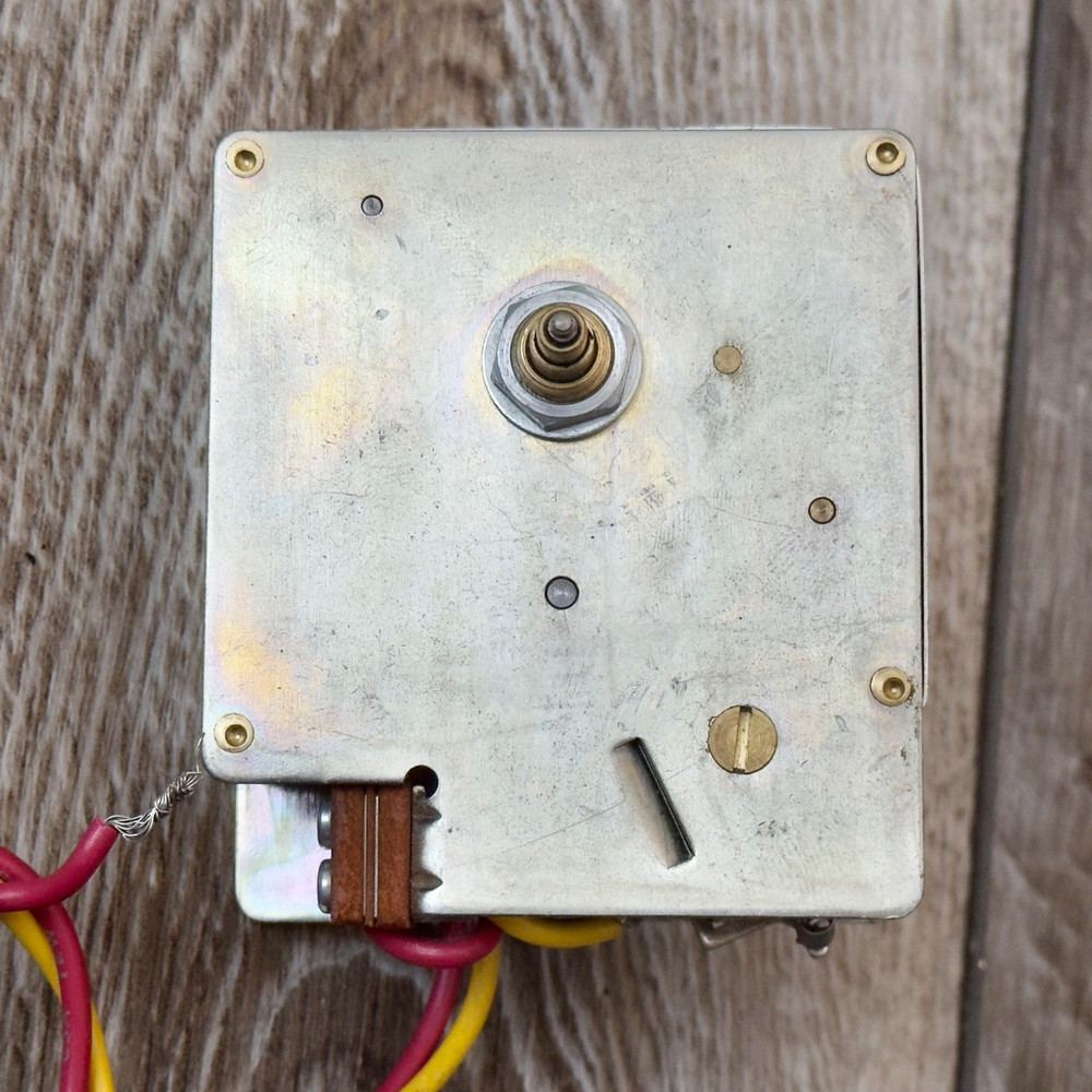 Synchron Clock Movement With Syncing Solenoid Tested