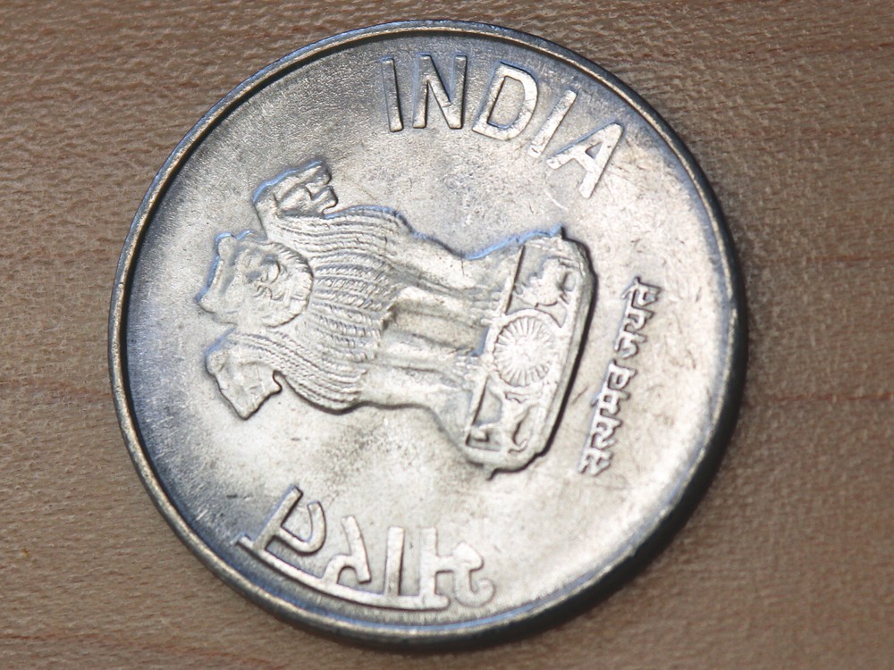 2014 India 2 Rupees Noida Mint