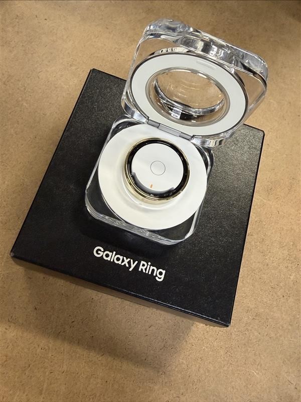 Samsung Galaxy Ring Size 13 -Gold