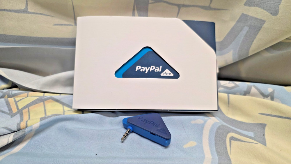 PayPal Here Mobile Card Reader For iPhones Android Smart Phones And Tablets