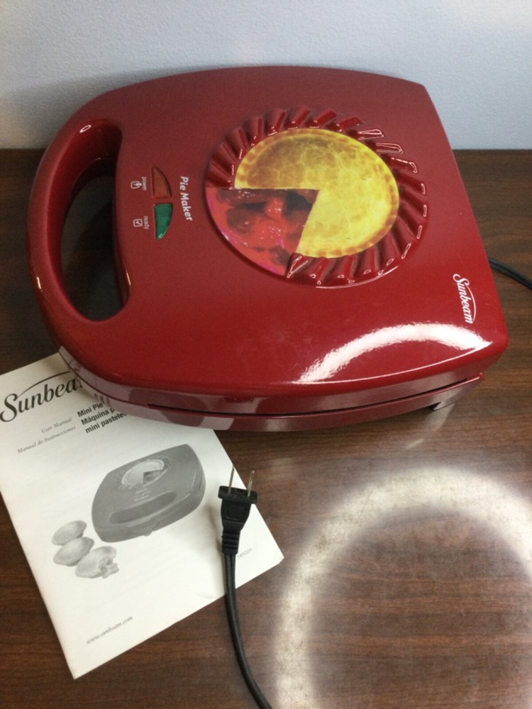 Sunbeam 4 Mini Pie Maker Red Complete, Tested, Works Model: FPSBPMM980