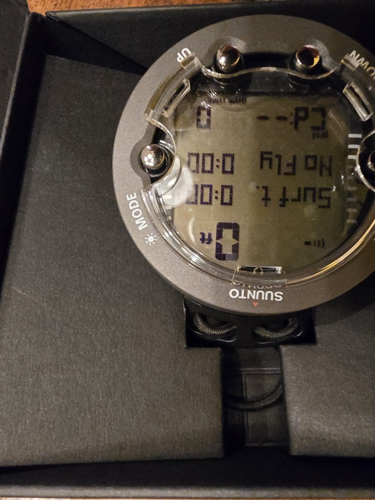Suunto Vyper Nova Graphite Dive Computer with Bungee Mount
