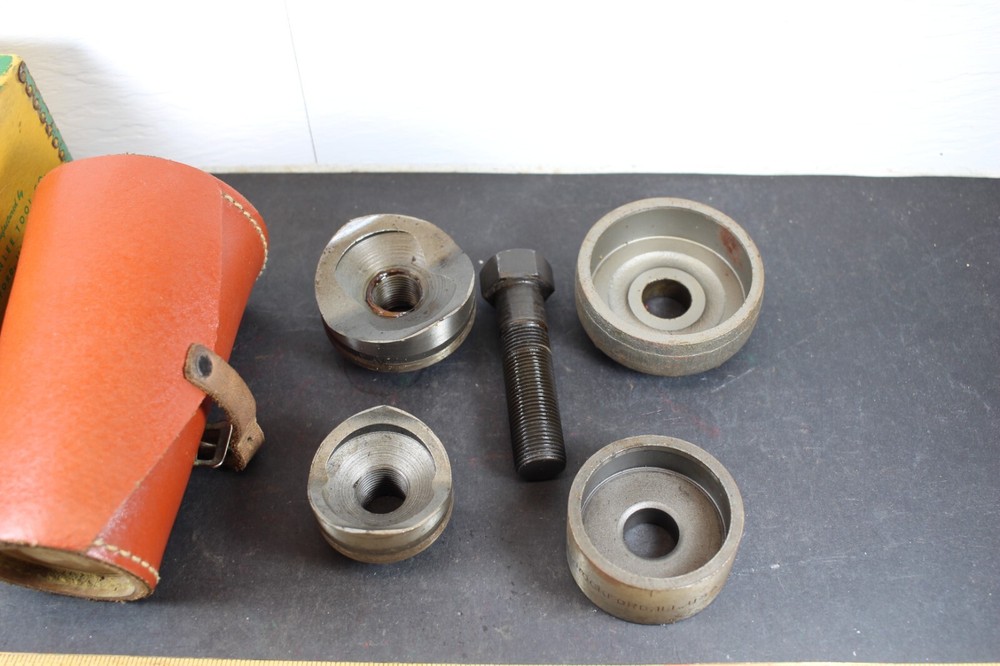 Greenlee No.737 Knockout Punch Set 1-1/2" & 2" Conduit