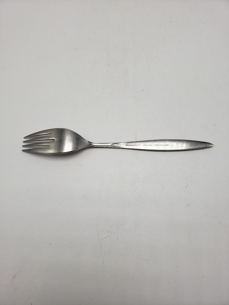 Oneida "Wintersong" Stainless 7 3/8 Inch Fork