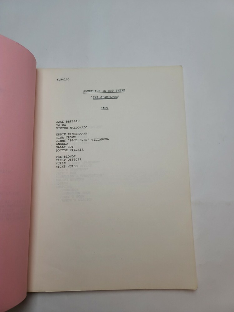 SOMETHING IS OUT THERE / Frank Lupo 1988 PILOT TV Script, Horror "Gladiator"