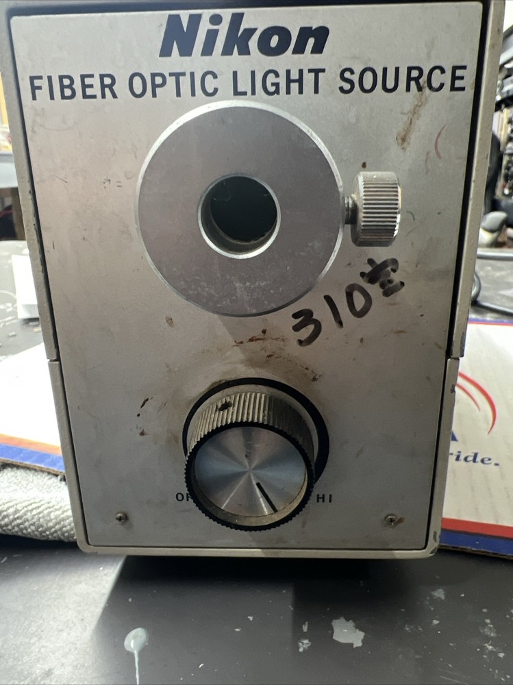 Nikon FIBER OPTIC LIGHT SOURCE