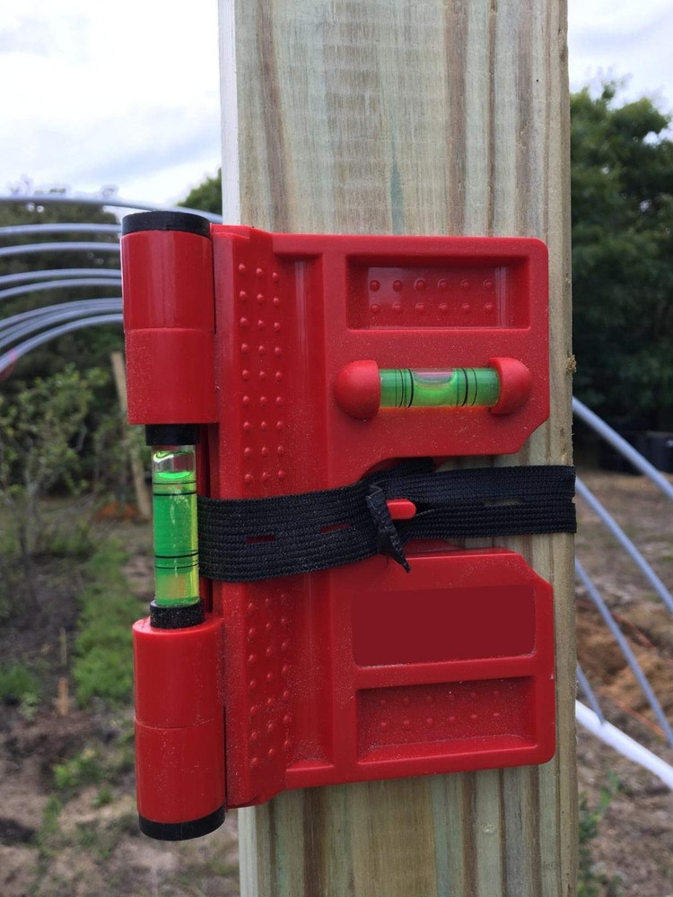 2 Pack Folding Magnetic Post Level for Pipe, and Beams Leveling Red