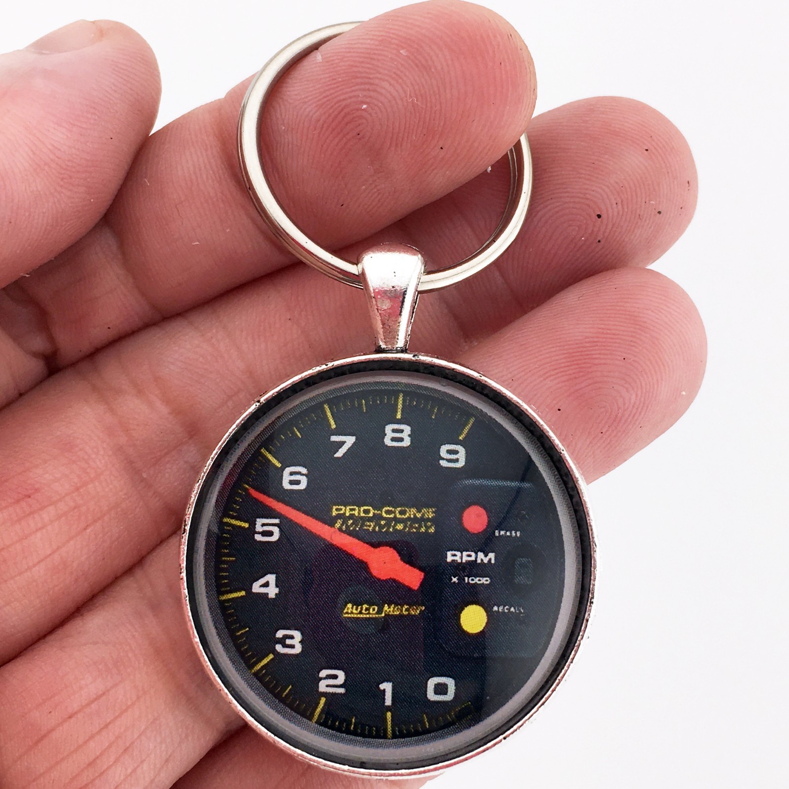 AutoMeter Pro Comp 9K 9,000 RPM Tachometer Gauge 1.2" Diameter Keychain