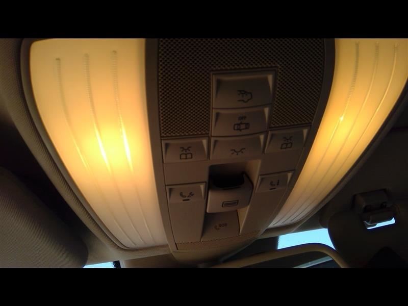 E350 2015 High Mounted Stop Light 1083364