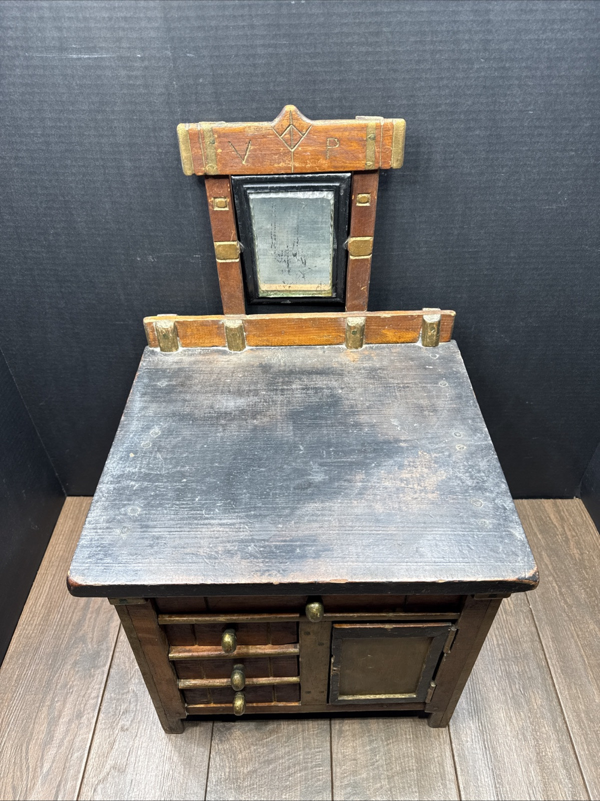 “ ANTIQUE EARLY 1900’s SALESMAN SAMPLE MINATURE FURNITURE DISPLAY WITH MIRROR “