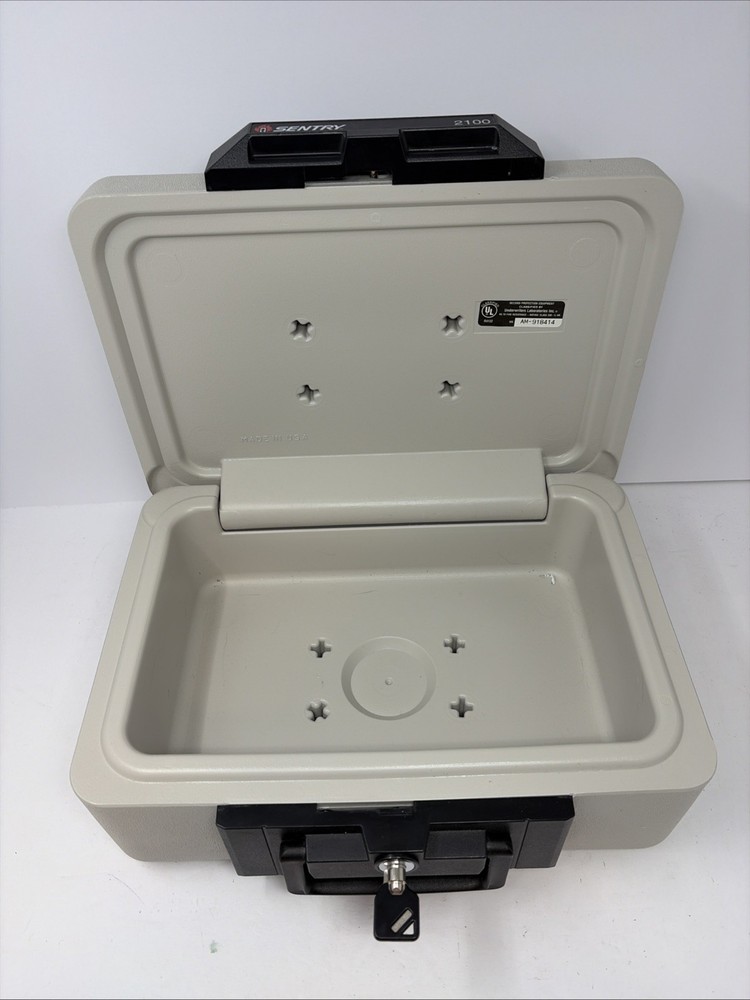 Sentry Safe 2100 Fire Proof Safe with 2 Keys Lock Box FIRE-SAFE® Security Chest