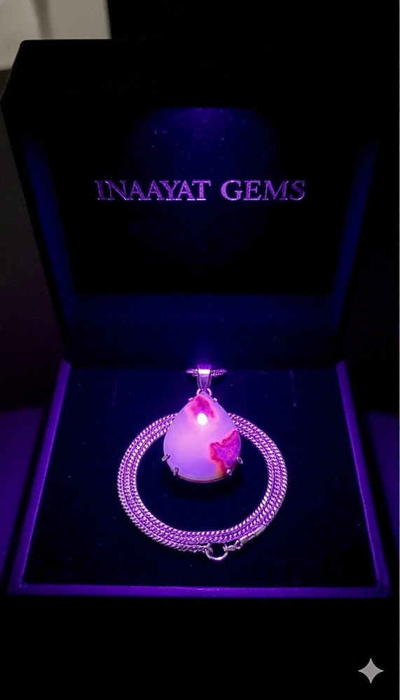Fluorescent Stone Tugtupite Pendant