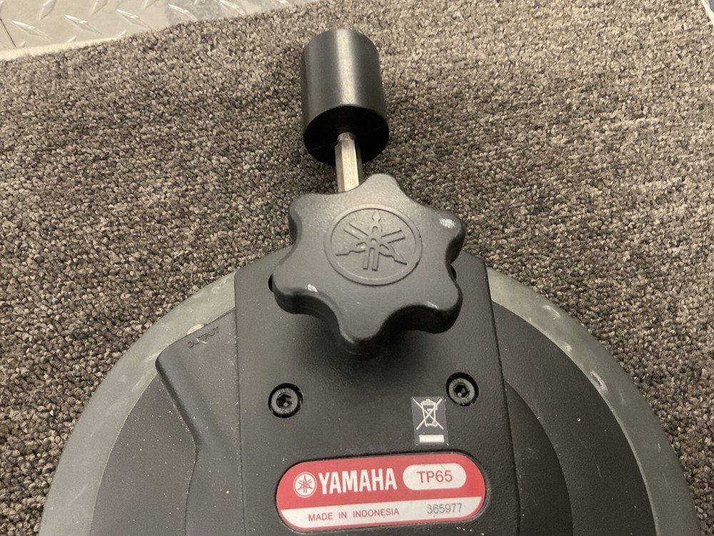 Yamaha TP65 8.5" DTX Electronic Drum Trigger Pad + Bracket Mount