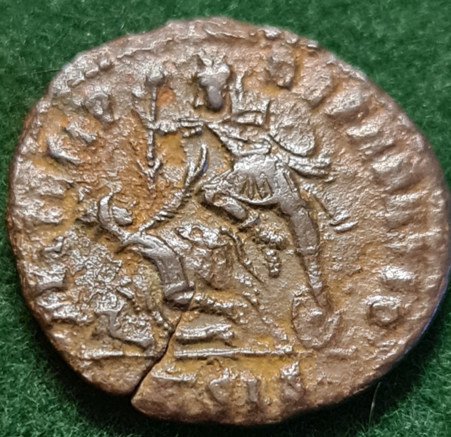 Roman Bronze 3rd-4th Century, Constantine Period AE3/4 (12 in lot)