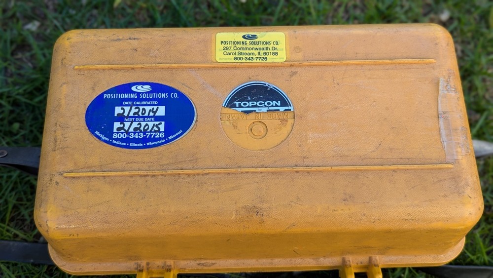 TOPCON Auto Level AT-F1
