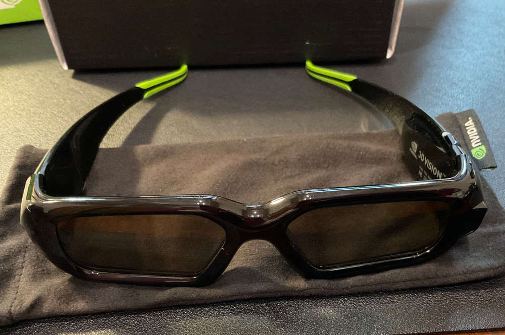NVIDIA 3D Vision Active Shutter Wireless Glasses w/Recharge Cable New