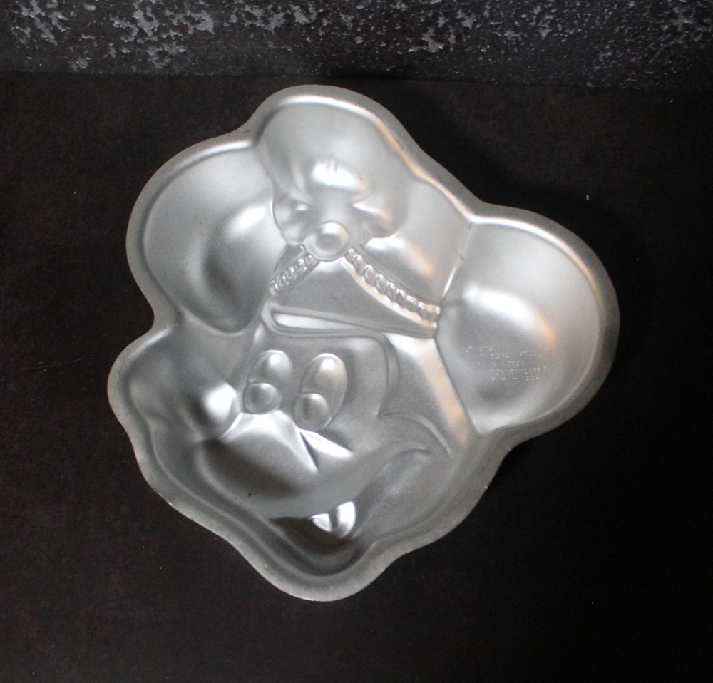 Wilton Disney Mickey Mouse Dumbo Cake Pans