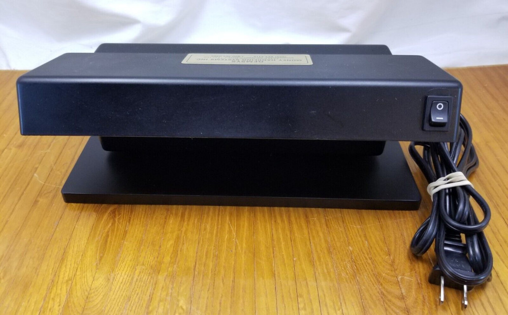 Portable Counterfeit Bill Detector Machine ID Watermark Microprint UV Tester