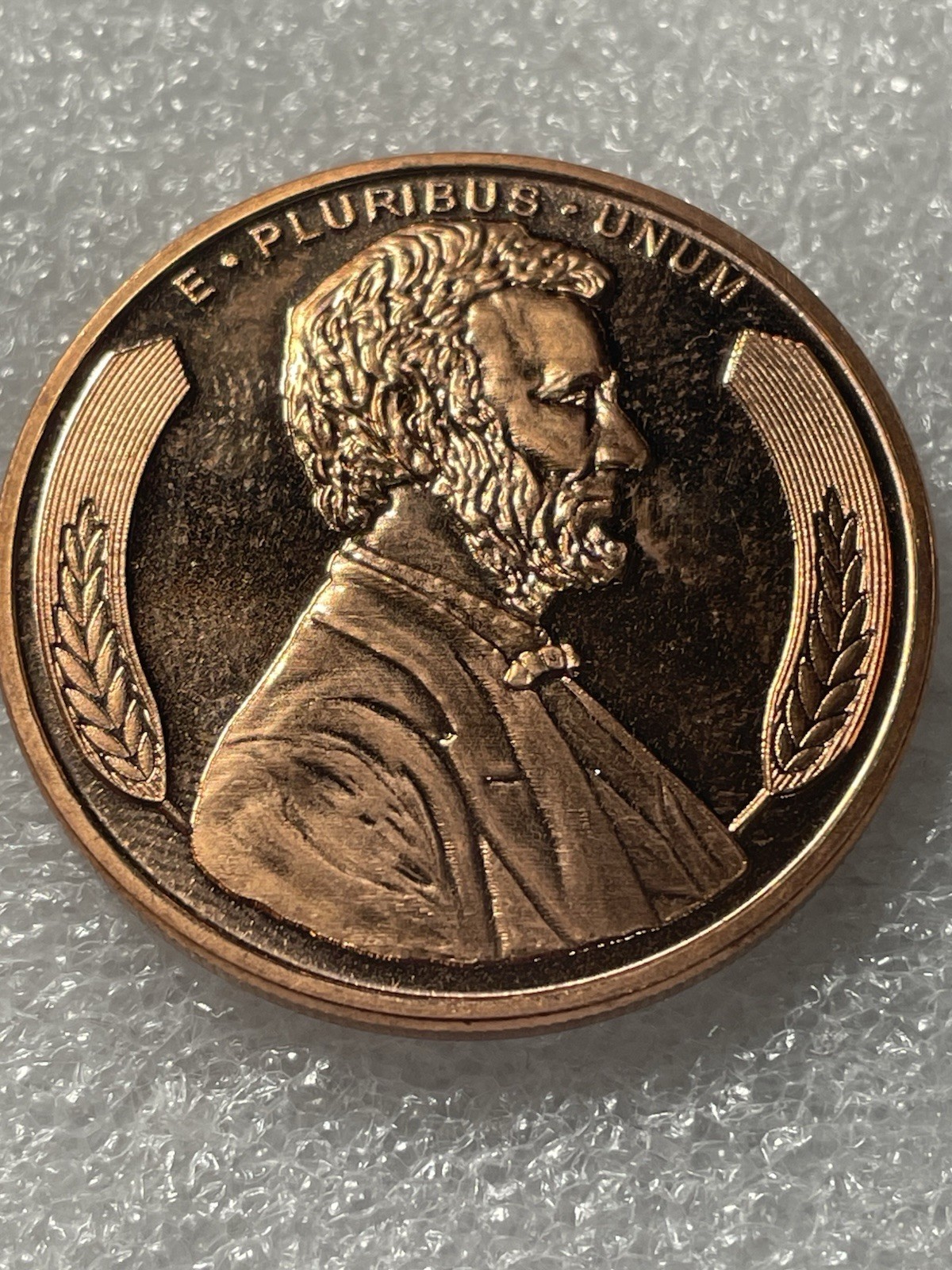 Abraham Lincoln 1 Troy Oz .999 Fine Copper Round