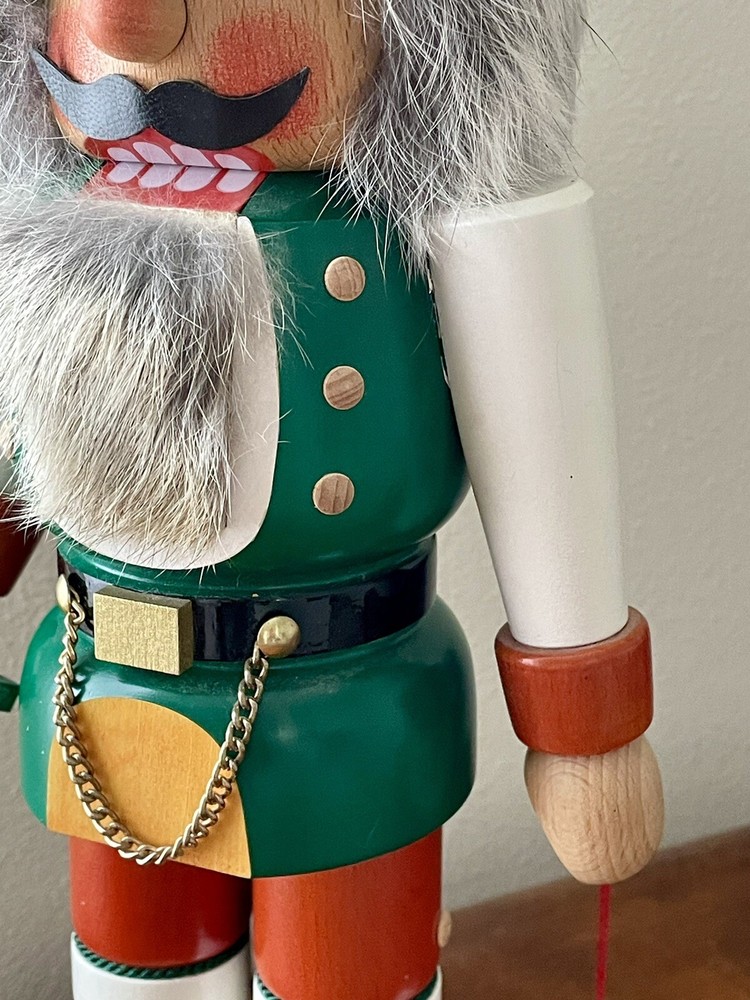 Straco Nutcracker ECHT ERZGEBIRGE Made in Germany Holzkunst