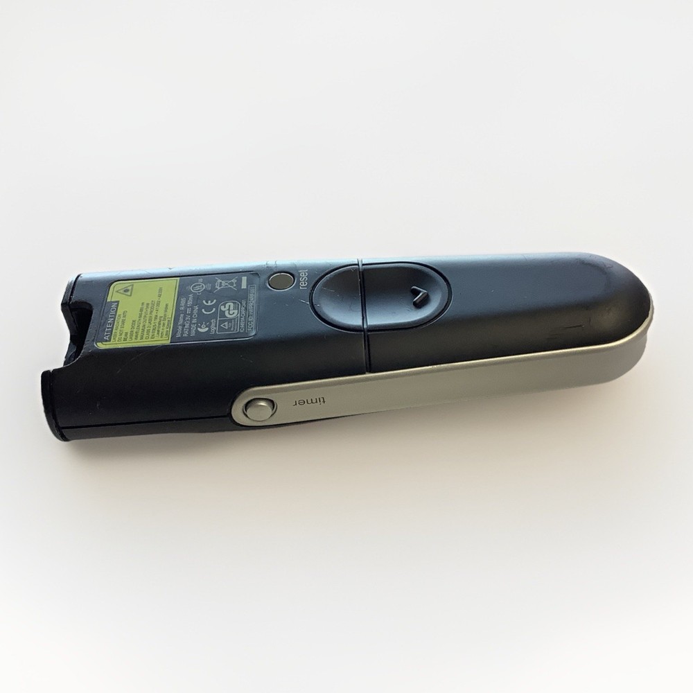 Logitech R400 Wireless Laser Presenter