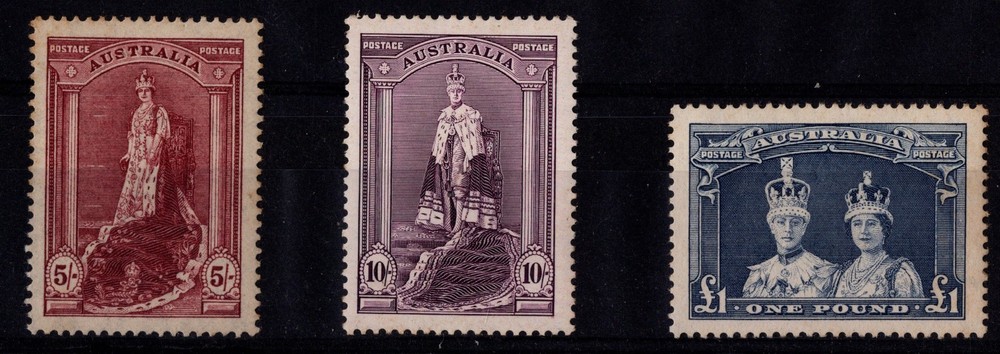 Australia  Robes Set MH