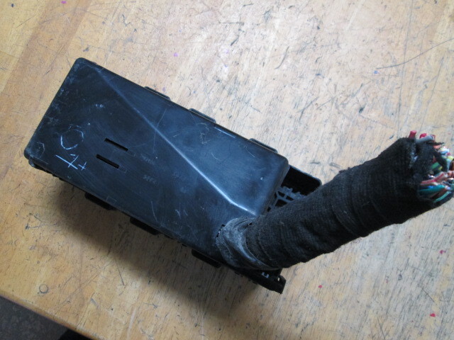 2006 international CF500 engine fuse box OEM