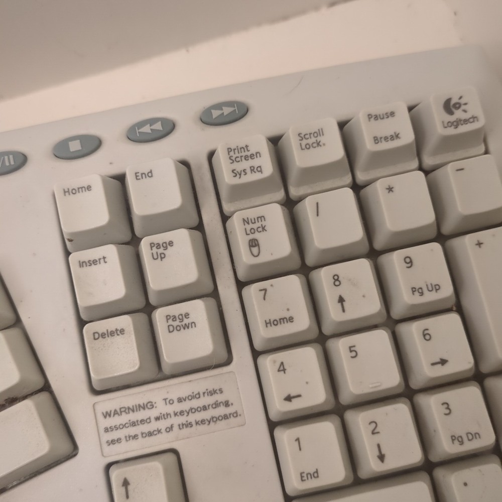 Untested Logitech Cordless Desktop Pro Ergonomic keyboard circa 2000 867038-0100