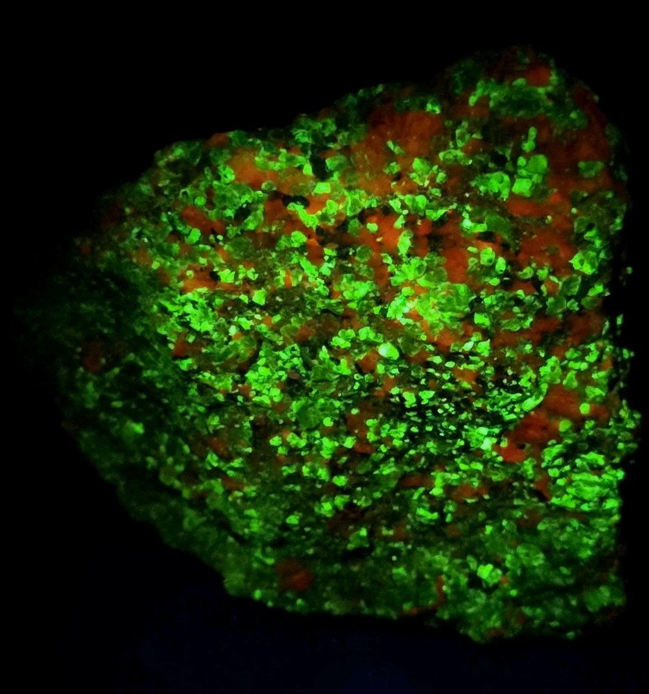 Large Fluorescent Willemite/Calcite Specimen 2 Lbs 1.4 Oz