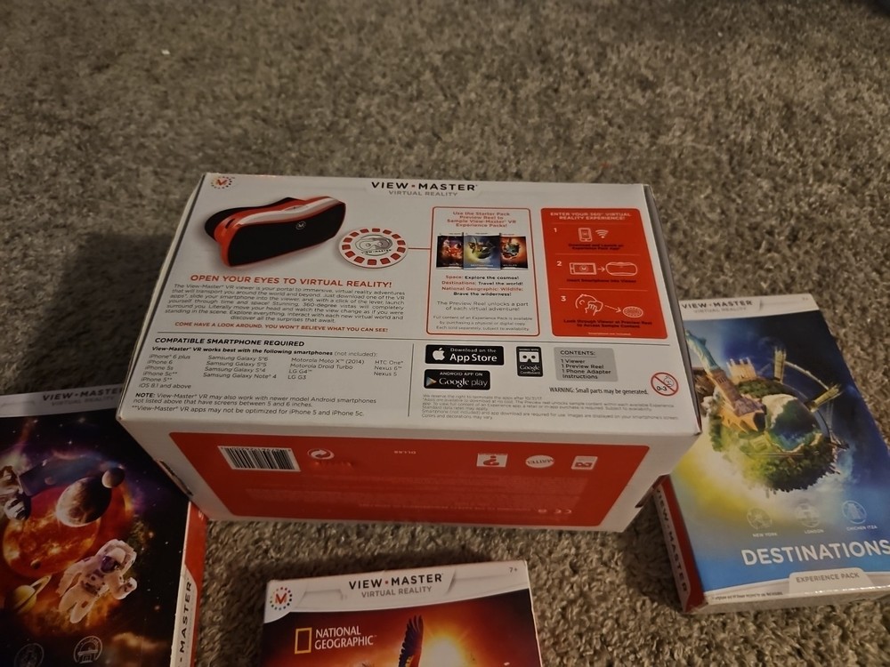 View Master 360 Virtual Reality Mattel Starter Pack PLUS 3 Experience Packs