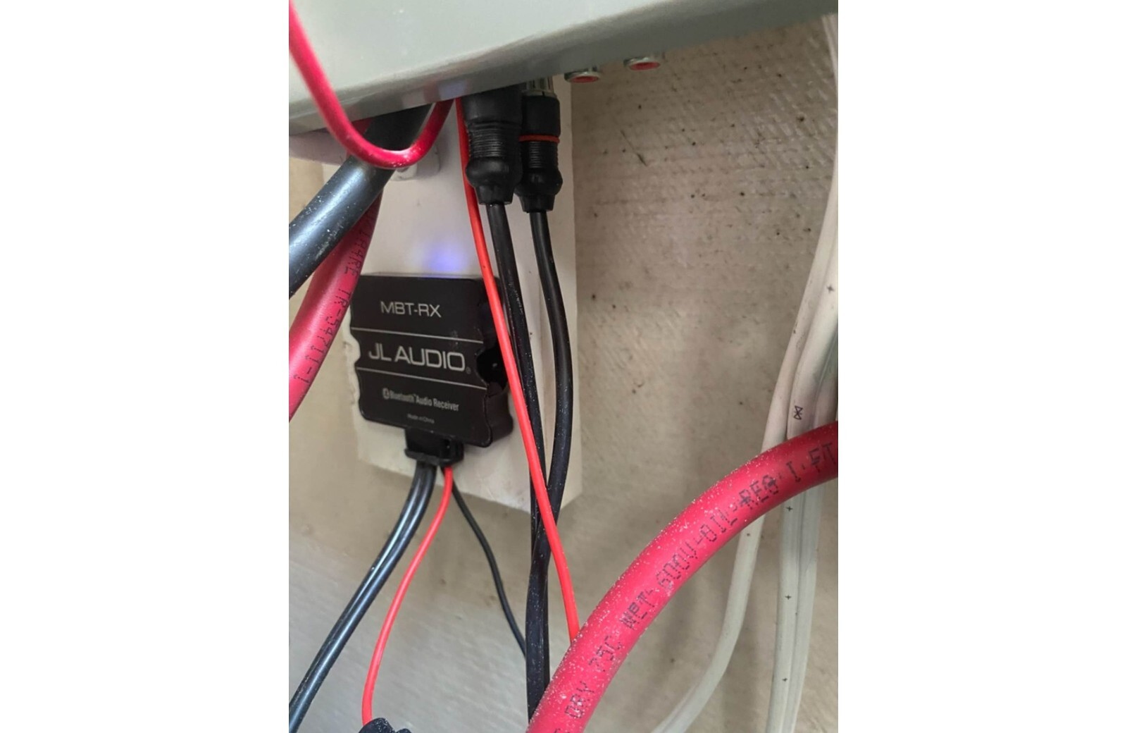 JL Audio MBT-RX Universal Bluetooth Adapter Car & Marine Bluetooth 4.0 Receiver