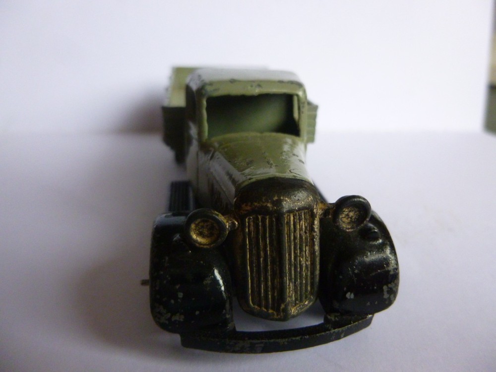 Dinky 25e circa 1947 Tipping Wagon