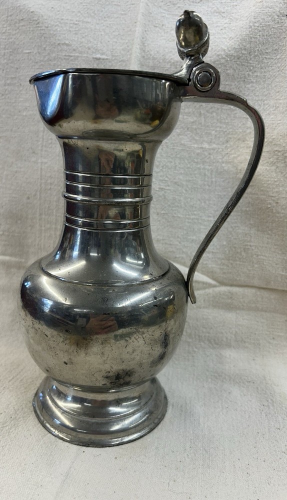 Swiss I & G Geneva Tea Pot