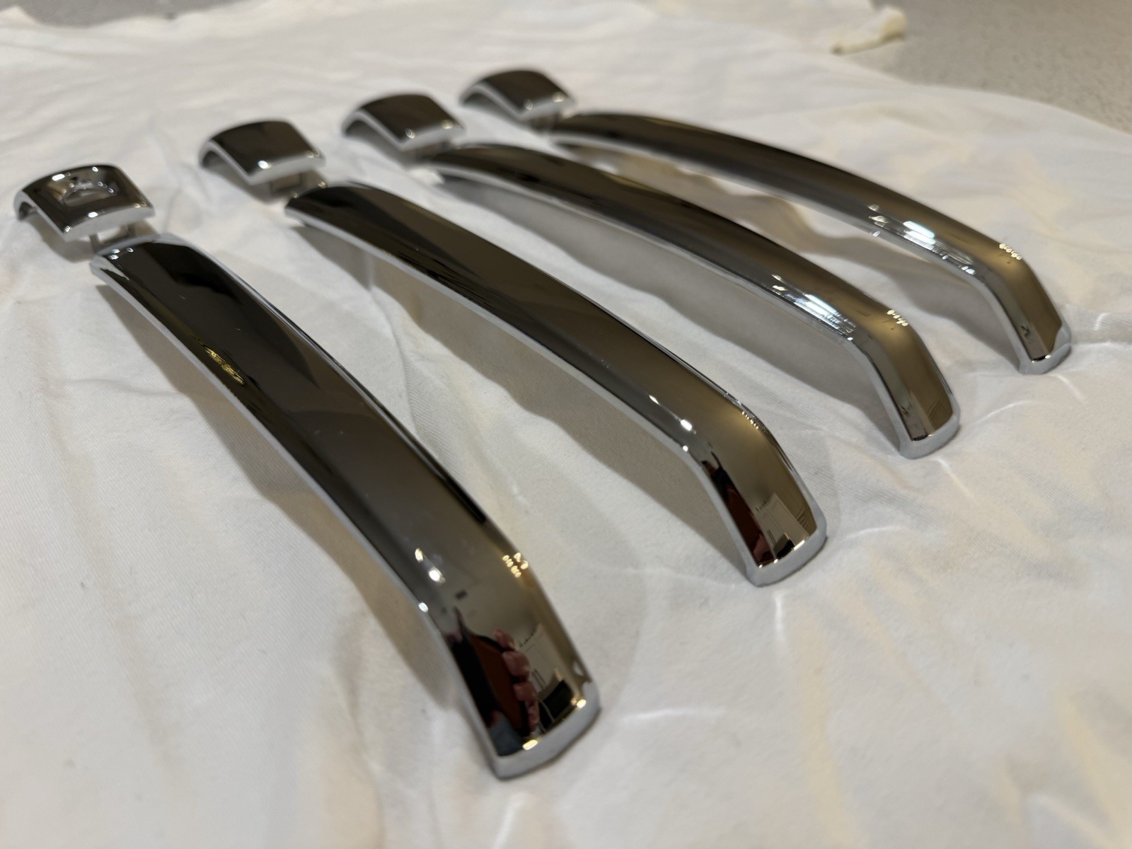8pc Chrome Door Handle Insert Set for Lexus GX460 2010-2023 - 3M Tape Overlay