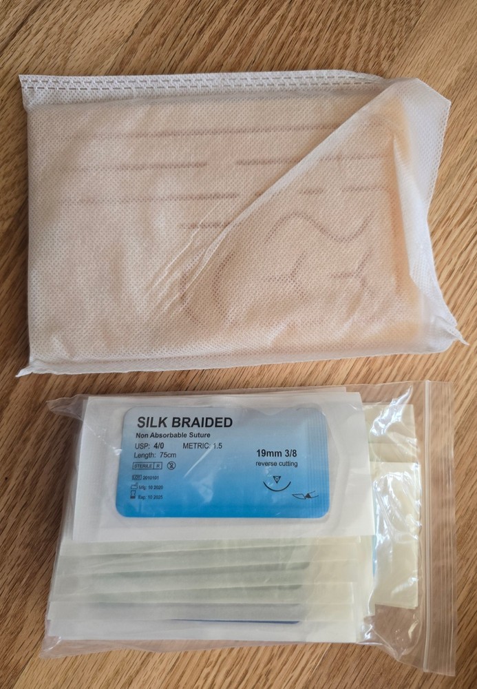 TrueSkin Suture Practice Kit