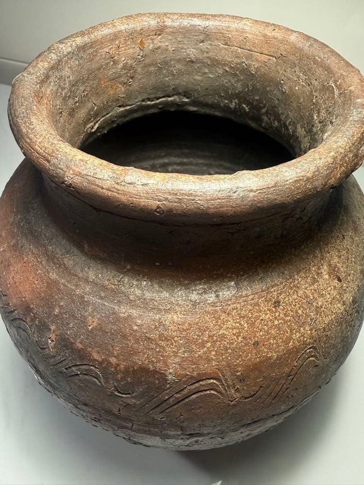 Ancient c ERAmic style wavy pattern fired vase height 23cm vase old Bizen style