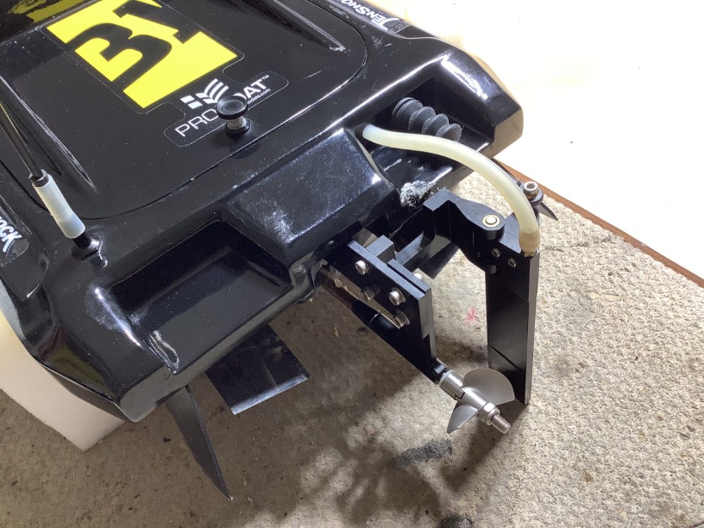 Proboat Impulse 31" RTR 6s