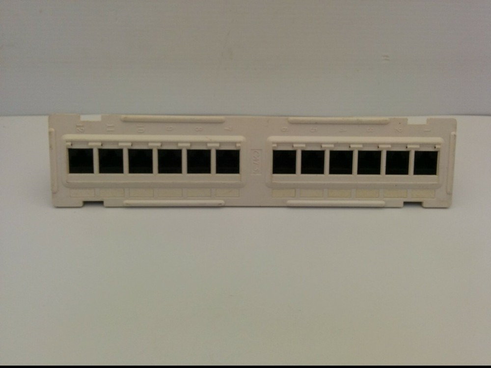 12 PORT VERTICAL CAT5e PATCH PANEL, T568A T568B