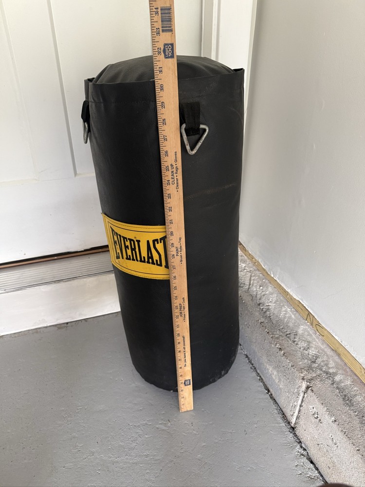 Everlast Black Heavy Training Punching Bag