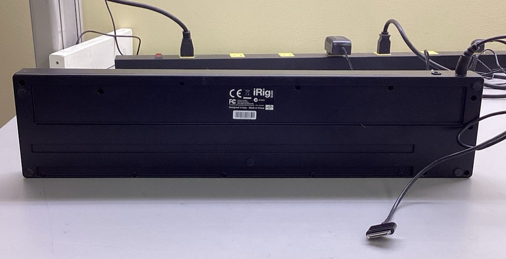 IK Multimedia N12553 iRig Keys 37-Key Mobile MIDI Keyboard Controller