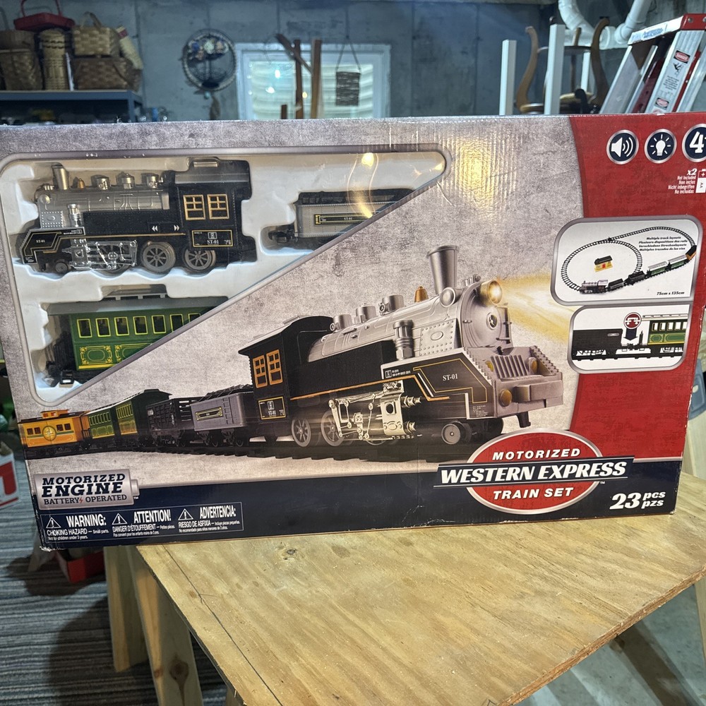 Western Express Motorized Train Set 23 Pieces New In Box