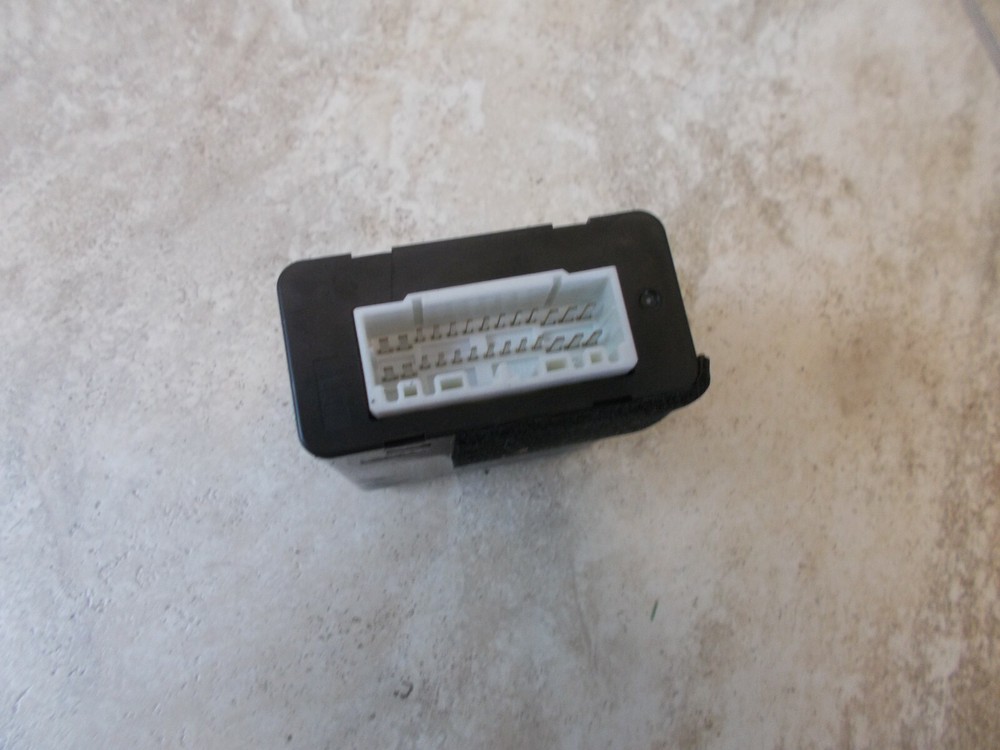 Subaru Impreza Outback Keyless Entry Unit Module 06 07 Used OEM